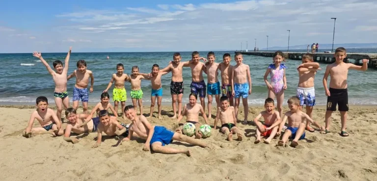 Atletiko Niš u Solunu – fudbal, drugarstvo i uspomene za pamćenje! - FK Atletiko Niš
