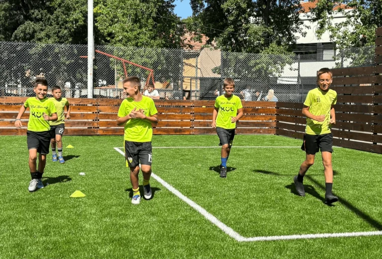 Nova sezona FK Atletiko Niš počela na renoviranom terenu OŠ „Vožd Karađorđe” - FK Atletiko Niš
