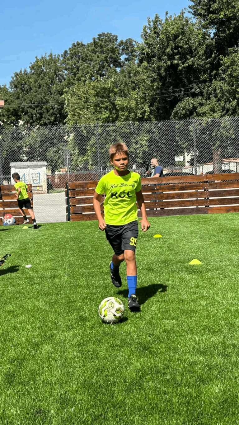 Nova sezona FK Atletiko Niš počela na renoviranom terenu OŠ „Vožd Karađorđe” - FK Atletiko Niš